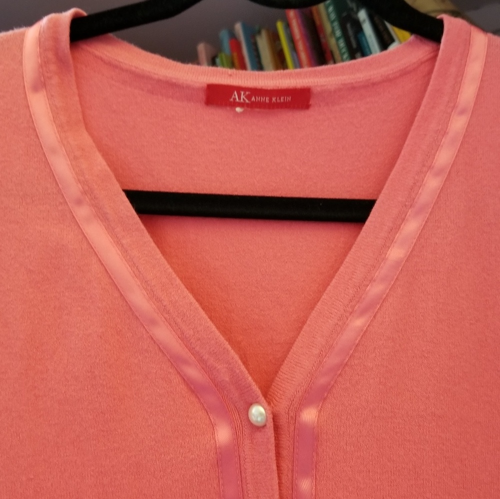 Pink Short Sleeve Sweater